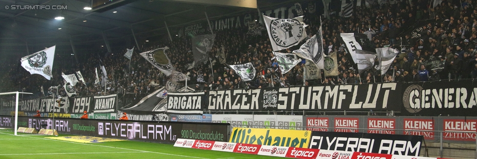 Sturm Graz - RB Salzburg
Oesterreichische Fussball Bundesliga, 25. Runde, SK Sturm Graz - FC RB Salzburg, Stadion Liebenau Graz, 02.03.2016. 

Foto zeigt Fans von Sturm
