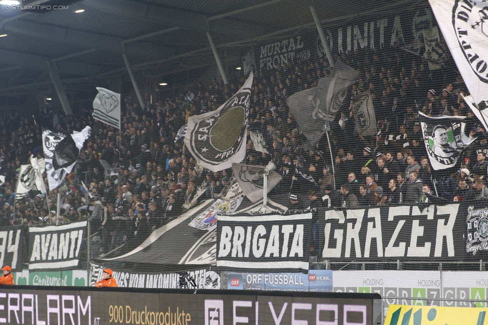 Sturm Graz - RB Salzburg
Oesterreichische Fussball Bundesliga, 25. Runde, SK Sturm Graz - FC RB Salzburg, Stadion Liebenau Graz, 02.03.2016. 

Foto zeigt Fans von Sturm
