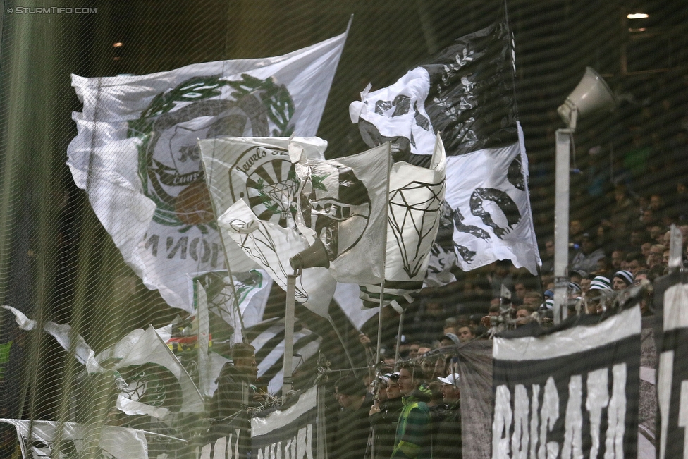 Sturm Graz - RB Salzburg
Oesterreichische Fussball Bundesliga, 25. Runde, SK Sturm Graz - FC RB Salzburg, Stadion Liebenau Graz, 02.03.2016. 

Foto zeigt Fans von Sturm
