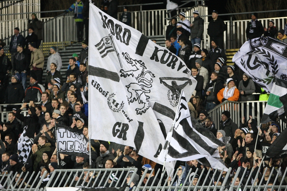 Mattersburg - Sturm Graz
Oesterreichische Fussball Bundesliga, 26. Runde, SV Mattersburg - SK Sturm Graz, Pappelstadion Mattersburg, 05.03.2016. 

Foto zeigt Fans von Sturm
