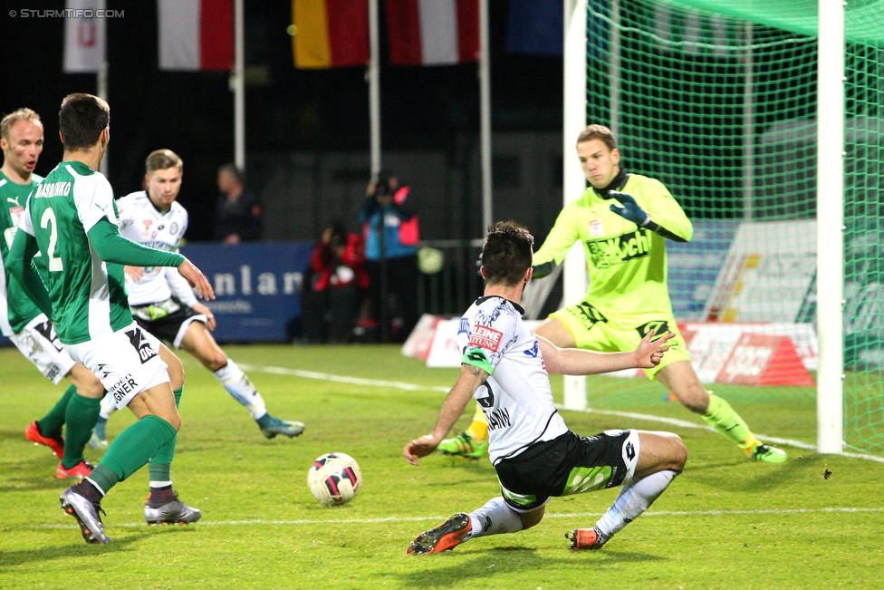 Mattersburg - Sturm Graz
Oesterreichische Fussball Bundesliga, 26. Runde, SV Mattersburg - SK Sturm Graz, Pappelstadion Mattersburg, 05.03.2016. 

Foto zeigt Vitalijs Maksimenko (Mattersburg), Marvin Potzmann (Sturm) und Markus Kuster (Mattersburg)
