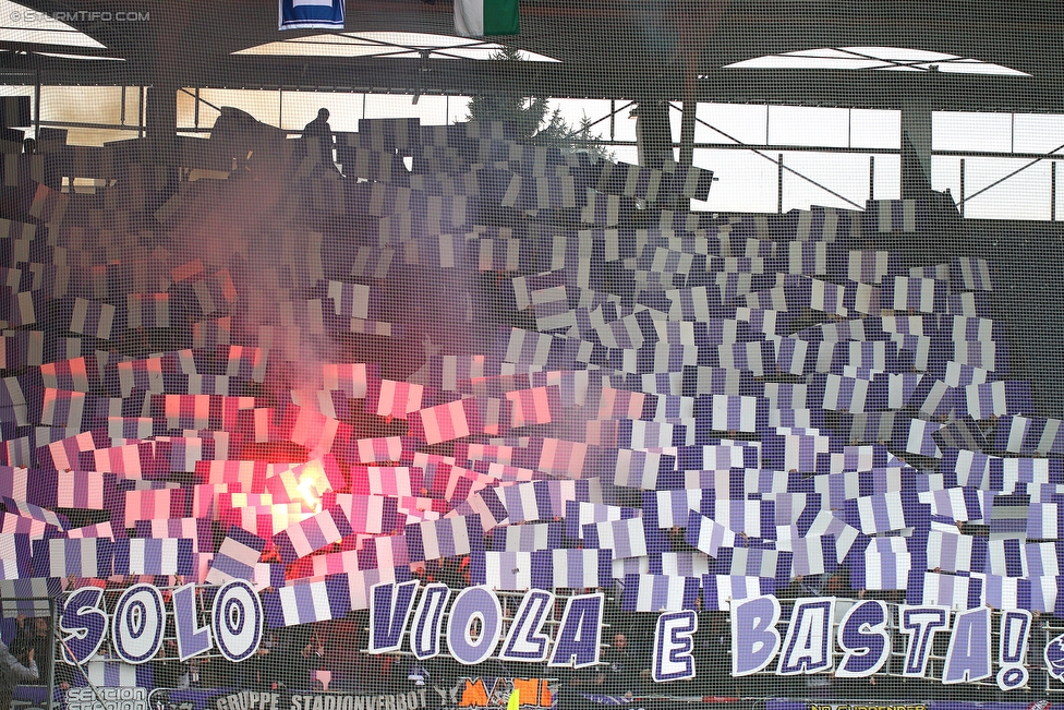 Sturm Graz - Austria Wien
Oesterreichische Fussball Bundesliga, 27. Runde, SK Sturm Graz - FK Austria Wien, Stadion Liebenau Graz, 13.03.2016. 

Foto zeigt Fans von Austria Wien mit einer Choreografie
Schlüsselwörter: pyrotechnik