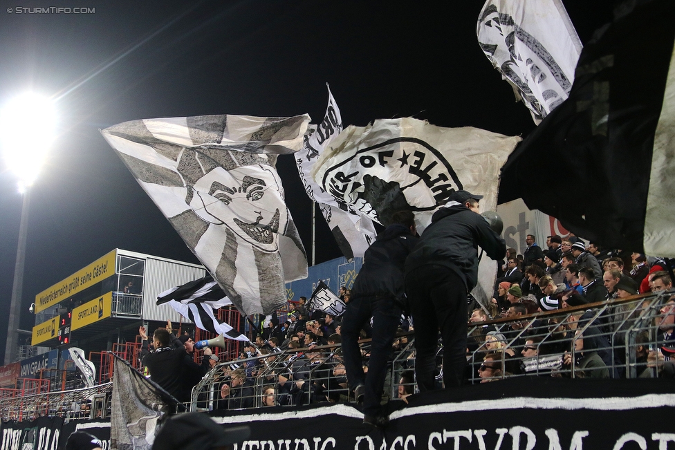 Admira Wacker - Sturm Graz
Oesterreichische Fussball Bundesliga, 28. Runde, FC Admira Wacker Moedling - SK Sturm Graz, Stadion Suedstadt Maria Enzersdorf, 19.03.2016. 

Foto zeigt Fans von Sturm
