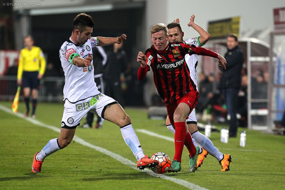 Admira Wacker - Sturm Graz
Oesterreichische Fussball Bundesliga, 28. Runde, FC Admira Wacker Moedling - SK Sturm Graz, Stadion Suedstadt Maria Enzersdorf, 19.03.2016. 

Foto zeigt Marvin Potzmann (Sturm) und Markus Pavic (Admira)
