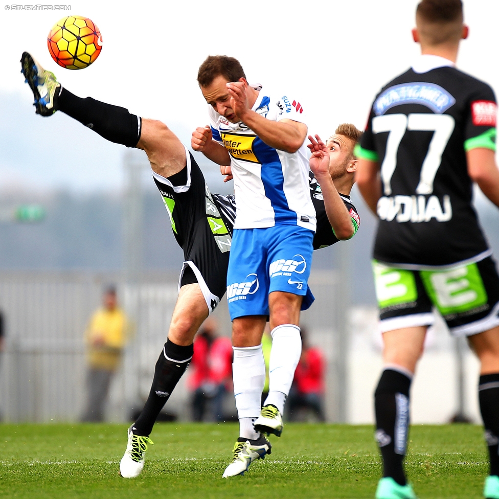 Groedig - Sturm Graz
Oesterreichische Fussball Bundesliga, 29. Runde, SV Groedig - SK Sturm Graz, Untersbergarena Groedig, 02.04.2016. 

Foto zeigt Sandi Lovric (Sturm) und Tobias Kainz (Groedig)
