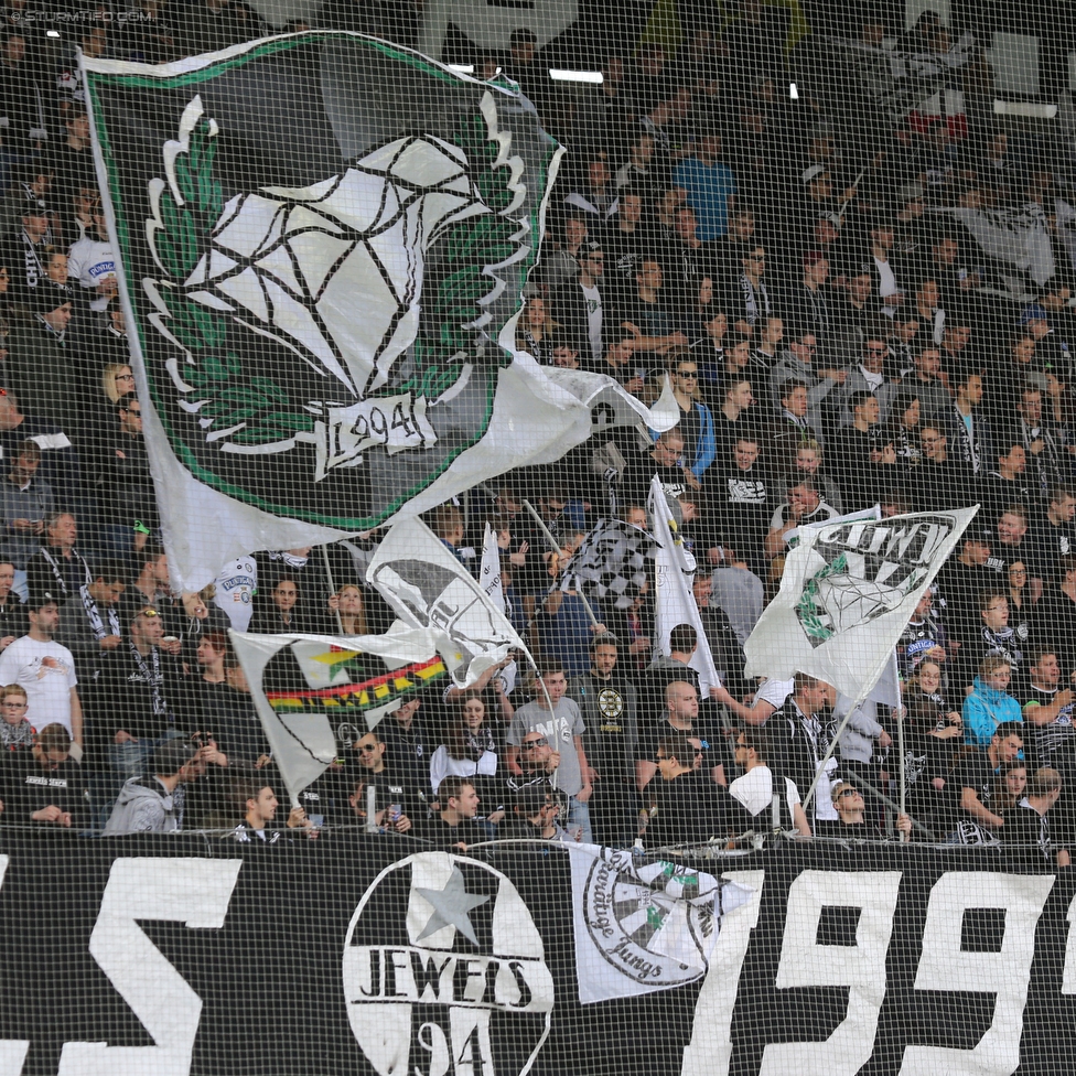 Sturm Graz - Ried
Oesterreichische Fussball Bundesliga, 33. Runde, SK Sturm Graz - SV Ried, Stadion Liebenau Graz, 30.04.2016. 

Foto zeigt Fans von Sturm
