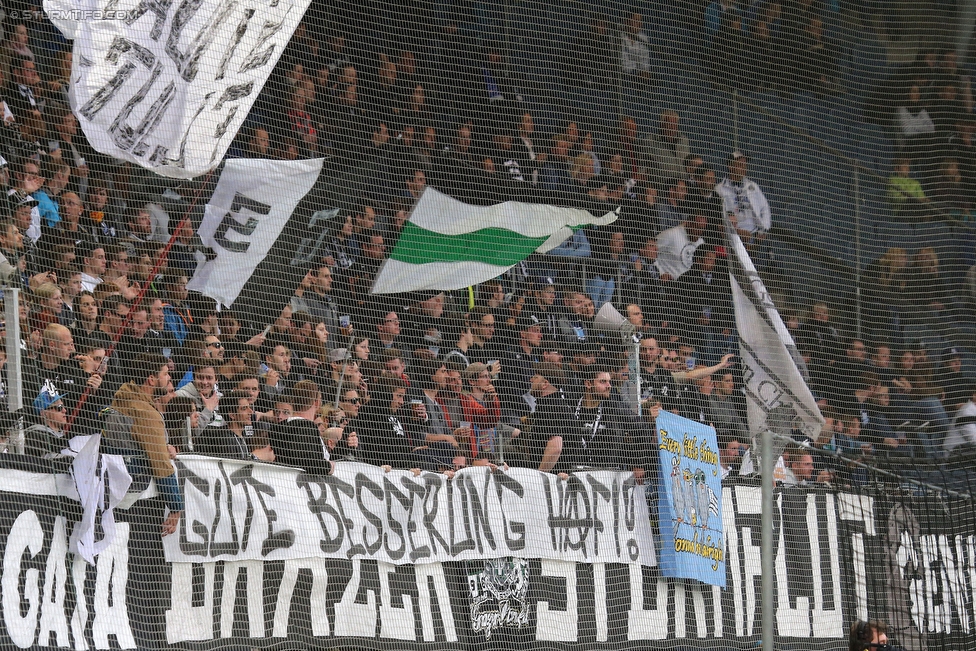 Sturm Graz - Ried
Oesterreichische Fussball Bundesliga, 33. Runde, SK Sturm Graz - SV Ried, Stadion Liebenau Graz, 30.04.2016. 

Foto zeigt Fans von Sturm mit einem Spruchband
