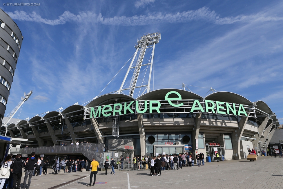 Sturm Graz - Ried
Oesterreichische Fussball Bundesliga, 33. Runde, SK Sturm Graz - SV Ried, Stadion Liebenau Graz, 30.04.2016. 

Foto zeigt eine Aussenansicht vom Stadion Liebenau
