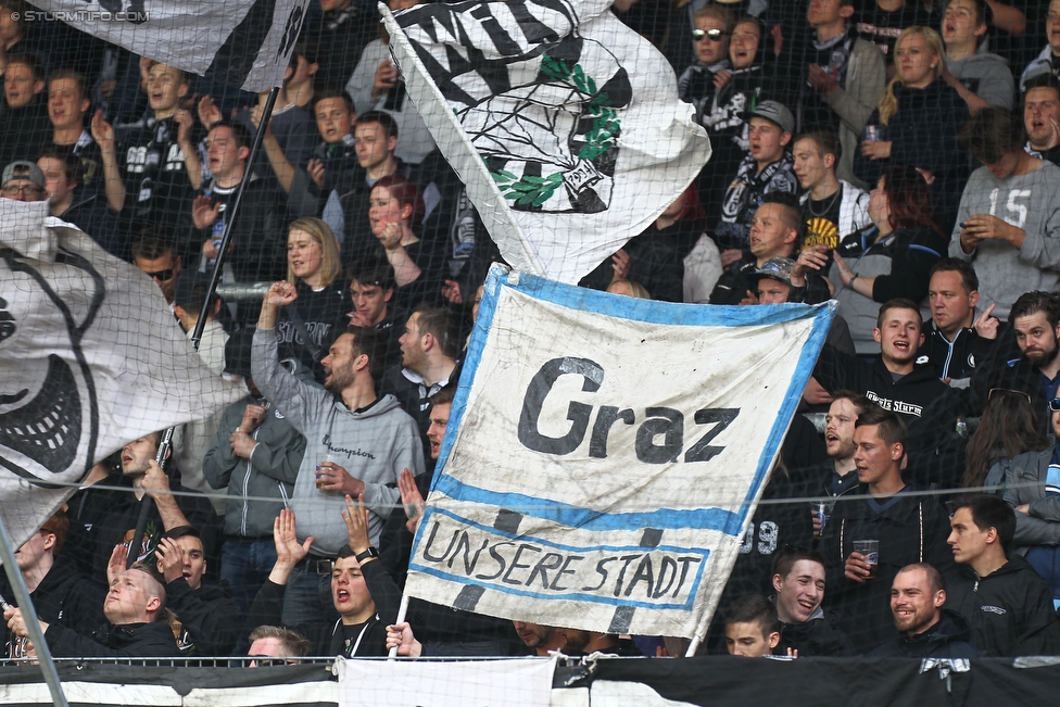 Austria Wien - Sturm Graz
Oesterreichische Fussball Bundesliga, 36. Runde, FK Austria Wien - SK Sturm Graz, Franz Horr Stadion Wien, 15.05.2016. 

Foto zeigt Fans von Sturm
