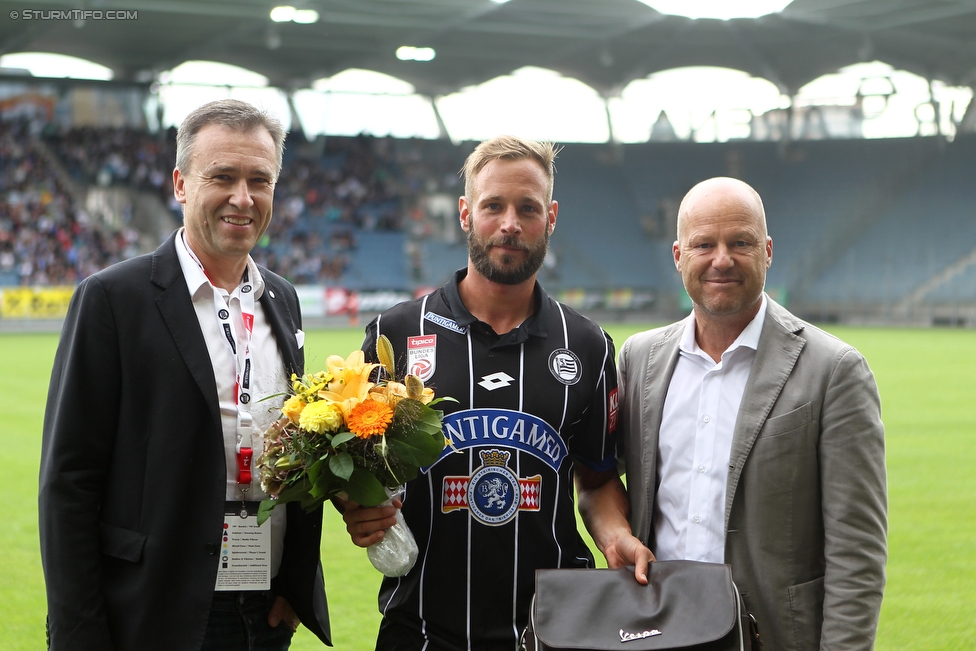 Sturm Graz - Celtic Glasgow
Testspiel,  SK Sturm Graz - Celtic Glasgow, Stadion Liebenau Graz, 03.07.2016. 

Foto zeigt Christian Jauk (Praesident Sturm), Martin Ehrenreich (Sturm) und Gerhard Goldbrich (wirtsch. Geschaeftsfuehrer Sturm)
