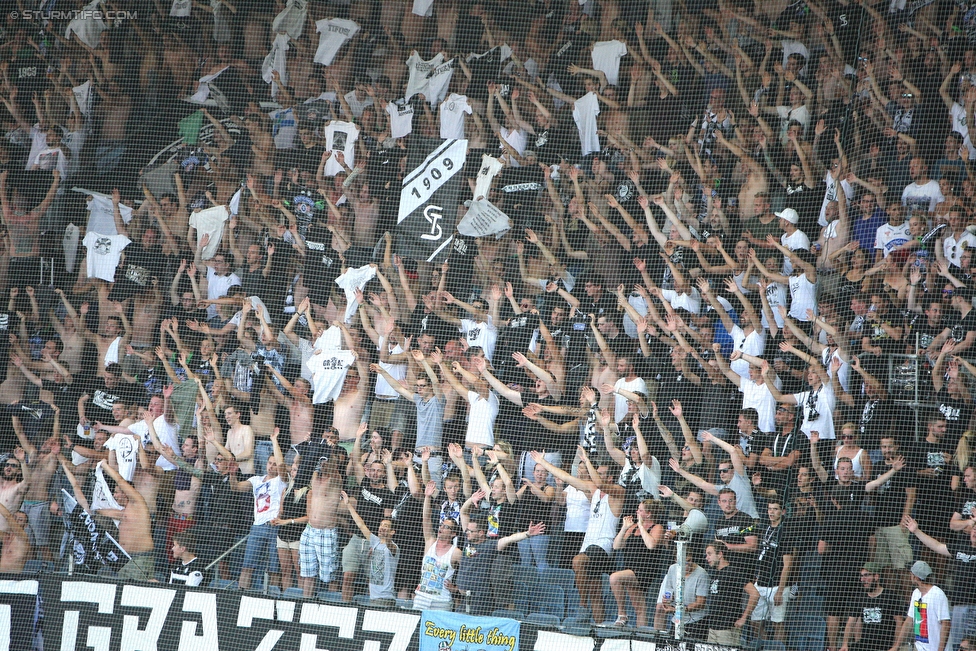 Sturm Graz - Salzburg
Oesterreichische Fussball Bundesliga, 1. Runde, SK Sturm Graz - FC RB Salzburg, Stadion Liebenau Graz, 23.07.2016. 

Foto zeigt Fans von Sturm
