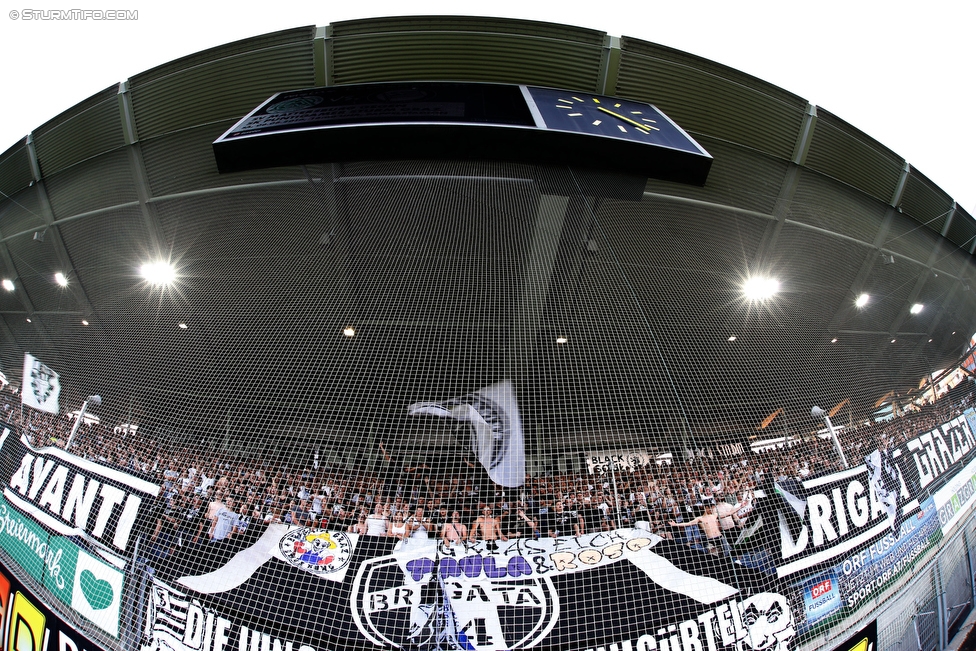 Sturm Graz - Salzburg
Oesterreichische Fussball Bundesliga, 1. Runde, SK Sturm Graz - FC RB Salzburg, Stadion Liebenau Graz, 23.07.2016. 

Foto zeigt Fans von Sturm
