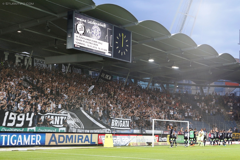 Sturm Graz - Salzburg
Oesterreichische Fussball Bundesliga, 1. Runde, SK Sturm Graz - FC RB Salzburg, Stadion Liebenau Graz, 23.07.2016. 

Foto zeigt Fans von Sturm
