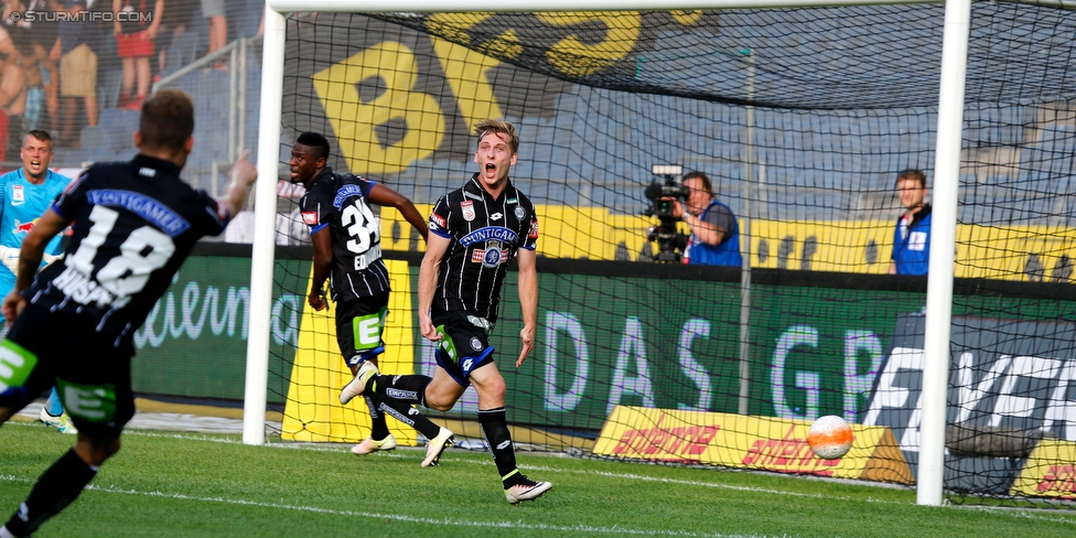 Sturm Graz - Salzburg
Oesterreichische Fussball Bundesliga, 1. Runde, SK Sturm Graz - FC RB Salzburg, Stadion Liebenau Graz, 23.07.2016. 

Foto zeigt Philipp Huspek (Sturm), Osagie Bright Edomwonyi (Sturm) und Marc Andre Schmerboeck (Sturm)
Schlüsselwörter: torjubel