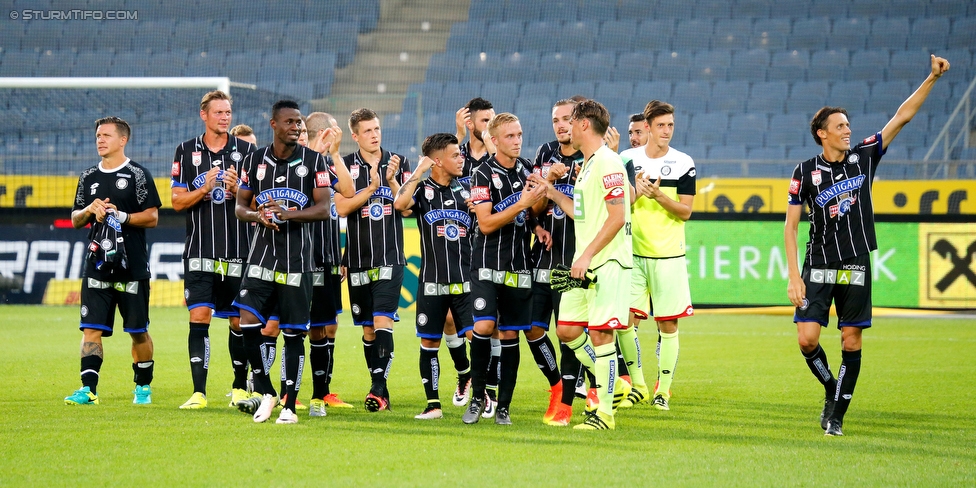 Sturm Graz - Salzburg
Oesterreichische Fussball Bundesliga, 1. Runde, SK Sturm Graz - FC RB Salzburg, Stadion Liebenau Graz, 23.07.2016. 

Foto zeigt die Mannschaft von Sturm
Schlüsselwörter: jubel