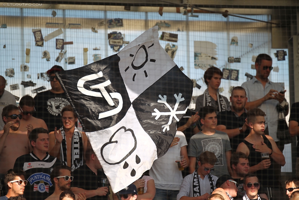 Ried - Sturm Graz
Oesterreichische Fussball Bundesliga, 2. Runde, SV Ried - SK Sturm Graz, Arena Ried, 15.05.2016. 

Foto zeigt Fans von Sturm
