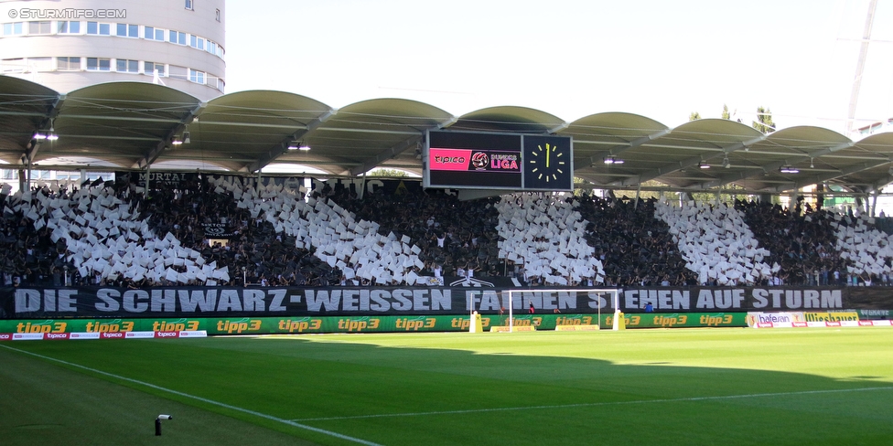 Sturm Graz - Austria Wien
Oesterreichische Fussball Bundesliga, 4. Runde, SK Sturm Graz - FK Austria Wien, Stadion Liebenau Graz, 14.08.2016. 

Foto zeigt Fans von Sturm mit einer Choreografie
