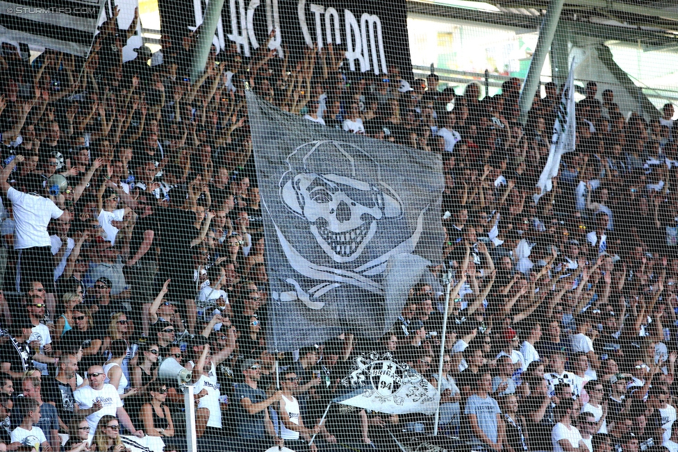 Sturm Graz - Austria Wien
Oesterreichische Fussball Bundesliga, 4. Runde, SK Sturm Graz - FK Austria Wien, Stadion Liebenau Graz, 14.08.2016. 

Foto zeigt Fans von Sturm
