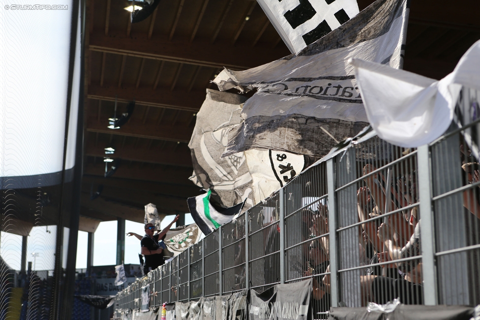 St. Poelten - Sturm Graz
Oesterreichische Fussball Bundesliga, 5. Runde, SKN St. Poelten - SK Sturm Graz, Arena St. Poelten, 20.08.2016. 

Foto zeigt Fans von Sturm
