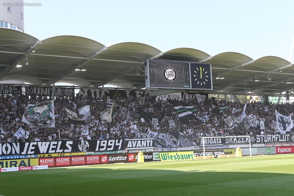 Sturm Graz - Altach
Oesterreichische Fussball Bundesliga, 6. Runde, SK Sturm Graz - SC Rheindorf Altach, Stadion Liebenau Graz, 27.08.2016. 

Foto zeigt Fans von Sturm
