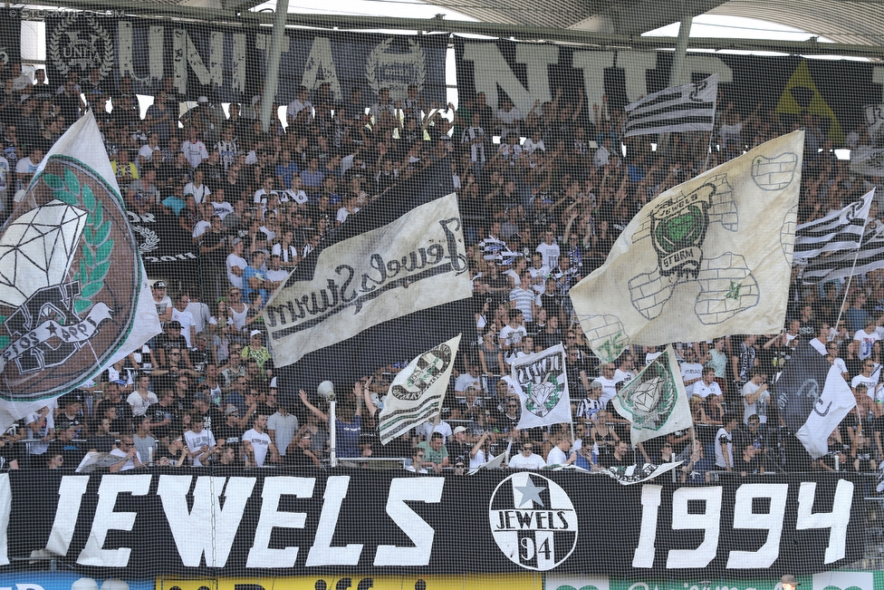 Sturm Graz - Altach
Oesterreichische Fussball Bundesliga, 6. Runde, SK Sturm Graz - SC Rheindorf Altach, Stadion Liebenau Graz, 27.08.2016. 

Foto zeigt Fans von Sturm
