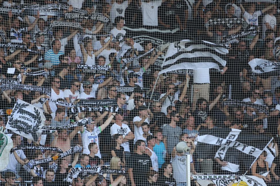 Sturm Graz - Altach
Oesterreichische Fussball Bundesliga, 6. Runde, SK Sturm Graz - SC Rheindorf Altach, Stadion Liebenau Graz, 27.08.2016. 

Foto zeigt Fans von Sturm
