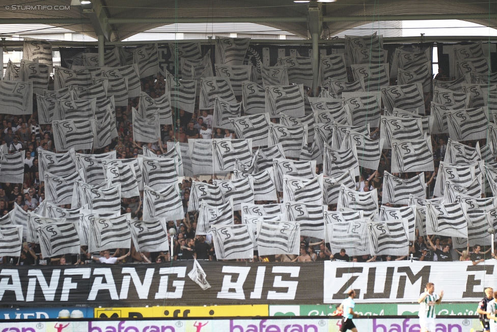 Sturm Graz - Rapid Wien
Oesterreichische Fussball Bundesliga, 7. Runde, SK Sturm Graz - SK Rapid Wien, Stadion Liebenau Graz, 10.09.2016. 

Foto zeigt Fans von Sturm mit einer Choreografie
