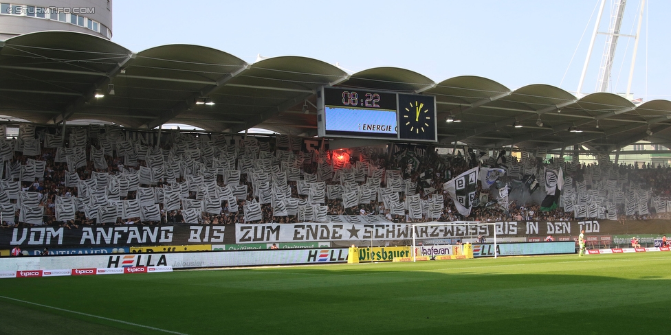 Sturm Graz - Rapid Wien
Oesterreichische Fussball Bundesliga, 7. Runde, SK Sturm Graz - SK Rapid Wien, Stadion Liebenau Graz, 10.09.2016. 

Foto zeigt Fans von Sturm mit einer Choreografie
