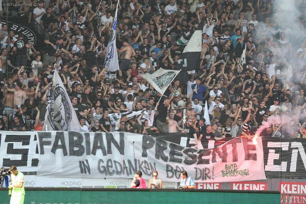 Sturm Graz - Rapid Wien
Oesterreichische Fussball Bundesliga, 7. Runde, SK Sturm Graz - SK Rapid Wien, Stadion Liebenau Graz, 10.09.2016. 

Foto zeigt Fans von Sturm
