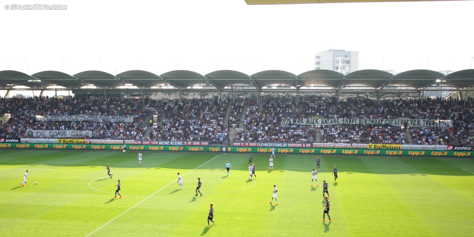 Sturm Graz - Rapid Wien
Oesterreichische Fussball Bundesliga, 7. Runde, SK Sturm Graz - SK Rapid Wien, Stadion Liebenau Graz, 10.09.2016. 

Foto zeigt Fans von Sturm mit einem Spruchband
