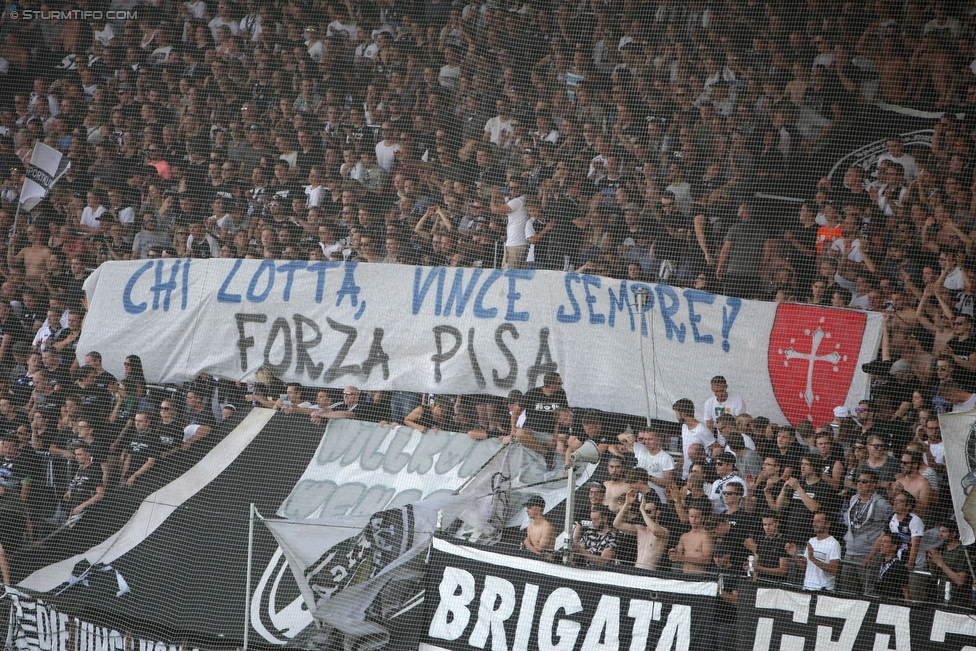 Sturm Graz - Rapid Wien
Oesterreichische Fussball Bundesliga, 7. Runde, SK Sturm Graz - SK Rapid Wien, Stadion Liebenau Graz, 10.09.2016. 

Foto zeigt Fans von Sturm mit einem Spruchband
