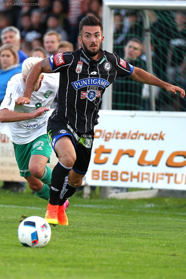 Bad Wimsbach - Sturm Graz
OEFB Cup, 2. Runde, SK Bad Wimsbach - SK Sturm Graz, Stadion Bad Wimsbach, 21.09.2016. 

Foto zeigt Marvin Potzmann (Sturm)
