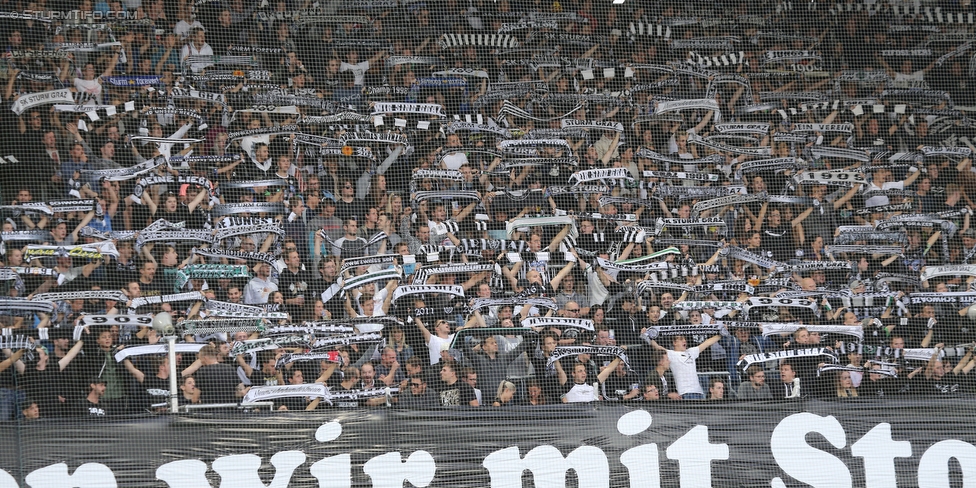 Sturm Graz - Wolfsberg
Oesterreichische Fussball Bundesliga, 9. Runde, SK Sturm Graz - Wolfsberger AC, Stadion Liebenau Graz, 24.09.2016. 

Foto zeigt Fans von Sturm mit einer Choreografie
