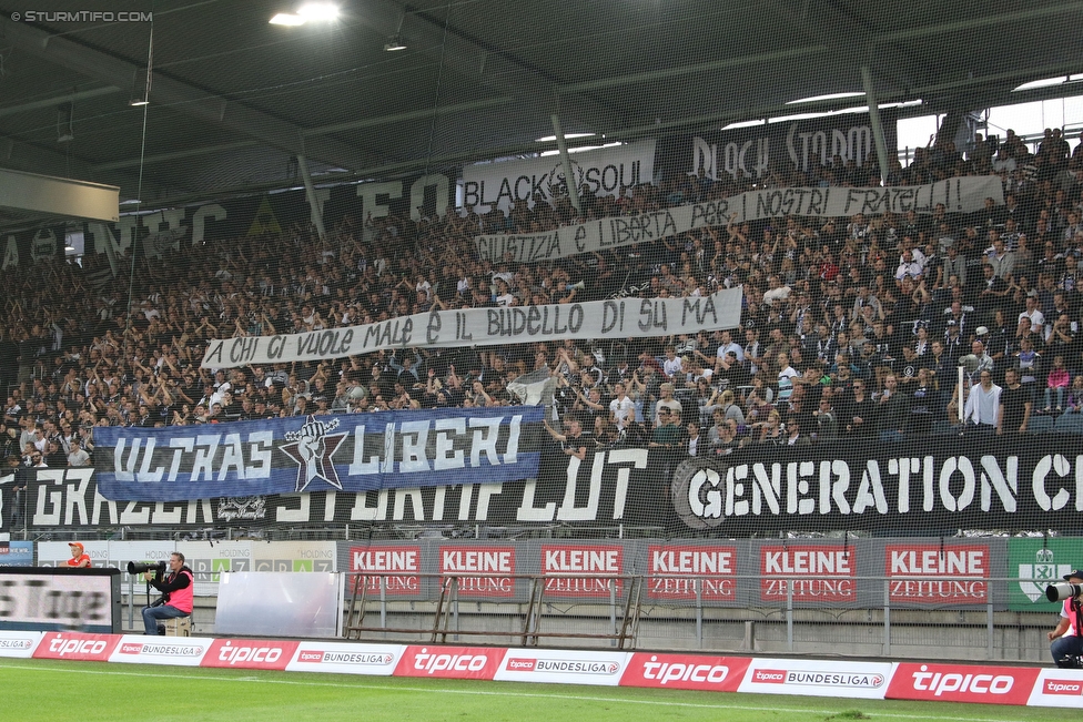 Sturm Graz - Wolfsberg
Oesterreichische Fussball Bundesliga, 9. Runde, SK Sturm Graz - Wolfsberger AC, Stadion Liebenau Graz, 24.09.2016. 

Foto zeigt Fans von Sturm mit einem Spruchband
