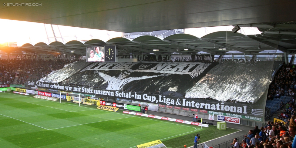 Sturm Graz - Wolfsberg
Oesterreichische Fussball Bundesliga, 9. Runde, SK Sturm Graz - Wolfsberger AC, Stadion Liebenau Graz, 24.09.2016. 

Foto zeigt Fans von Sturm mit einer Choreografie
Schlüsselwörter: torjubel