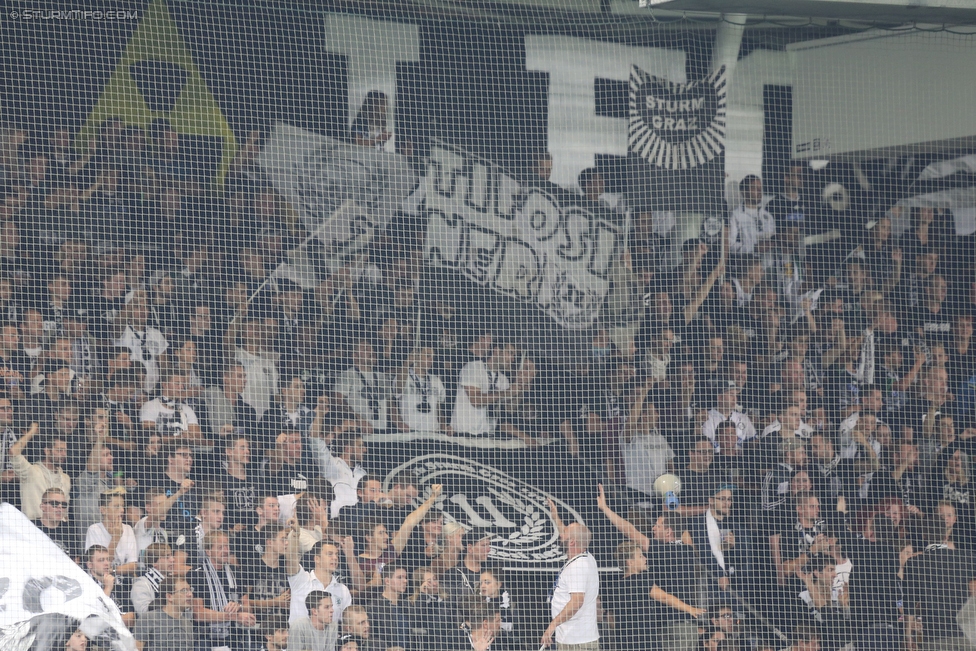 Sturm Graz - Wolfsberg
Oesterreichische Fussball Bundesliga, 9. Runde, SK Sturm Graz - Wolfsberger AC, Stadion Liebenau Graz, 24.09.2016. 

Foto zeigt Fans von Sturm
