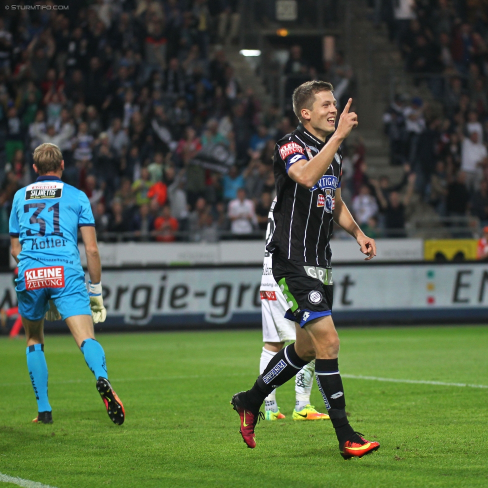 Sturm Graz - Wolfsberg
Oesterreichische Fussball Bundesliga, 9. Runde, SK Sturm Graz - Wolfsberger AC, Stadion Liebenau Graz, 24.09.2016. 

Foto zeigt Alexander Kofler (Wolfsberg) und Deni Alar (Sturm)
Schlüsselwörter: torjubel