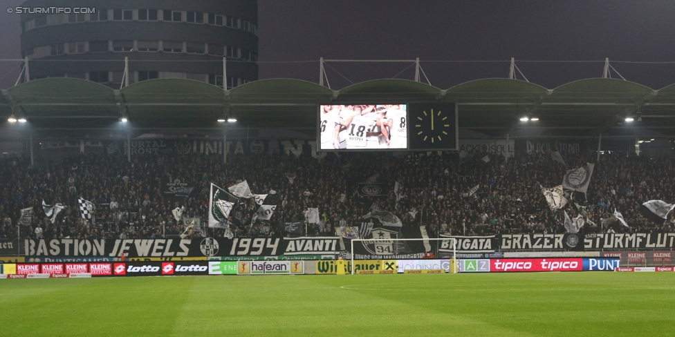 Sturm Graz - Ried
Oesterreichische Fussball Bundesliga, 11. Runde, SK Sturm Graz - SV Ried, Stadion Liebenau Graz, 15.10.2016. 

Foto zeigt Fans von Sturm
