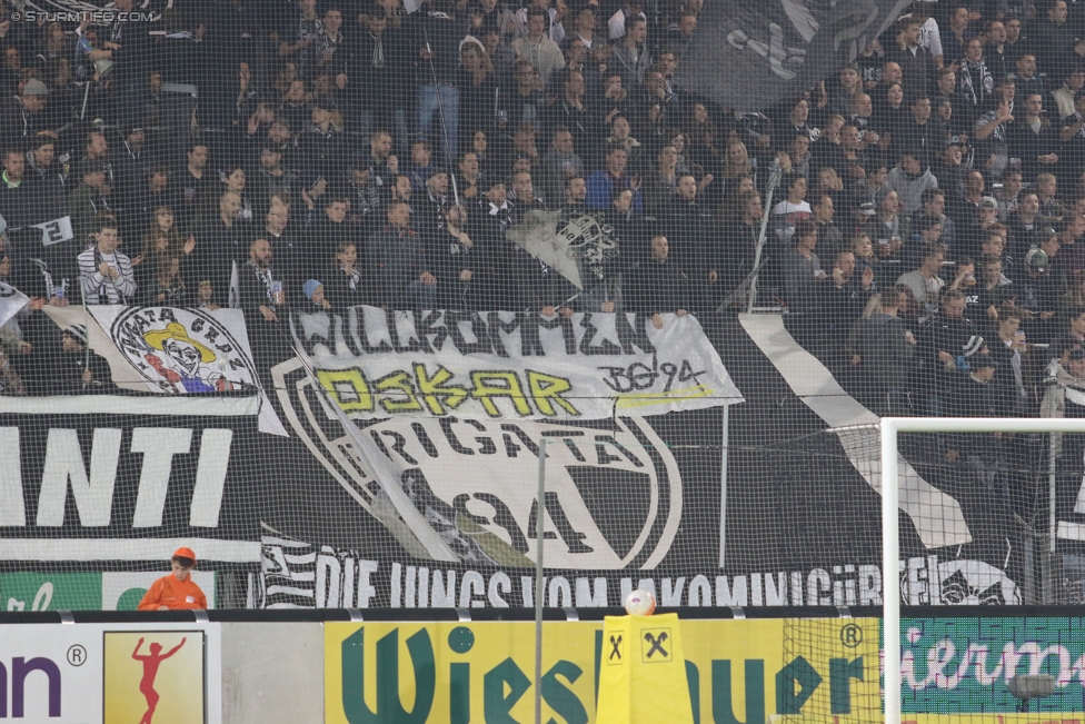 Sturm Graz - Ried
Oesterreichische Fussball Bundesliga, 11. Runde, SK Sturm Graz - SV Ried, Stadion Liebenau Graz, 15.10.2016. 

Foto zeigt Fans von Sturm
