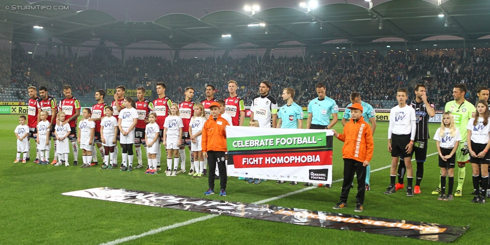 Sturm Graz - Ried
Oesterreichische Fussball Bundesliga, 11. Runde, SK Sturm Graz - SV Ried, Stadion Liebenau Graz, 15.10.2016. 

Foto zeigt Mannschaft von Ried bei der FARE Aktionswoche gegen Rassismus
