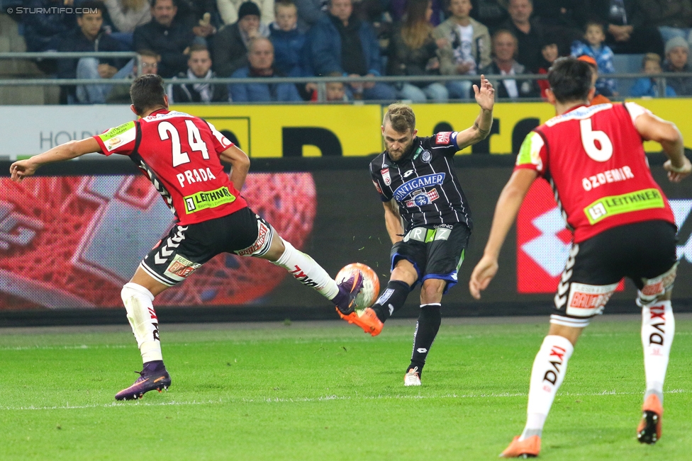 Sturm Graz - Ried
Oesterreichische Fussball Bundesliga, 11. Runde, SK Sturm Graz - SV Ried, Stadion Liebenau Graz, 15.10.2016. 

Foto zeigt Alberto Prada-Vega (Ried) und Philipp Huspek (Sturm)
