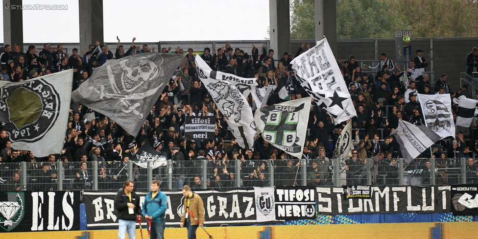 St. Poelten - Sturm Graz
OEFB Cup, 3. Runde, SKN St. Poelten - SK Sturm Graz, Arena St. Poelten, 26.10.2016. 

Foto zeigt Fans von Sturm
