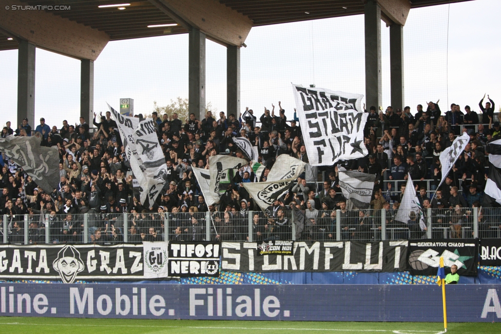 St. Poelten - Sturm Graz
OEFB Cup, 3. Runde, SKN St. Poelten - SK Sturm Graz, Arena St. Poelten, 26.10.2016. 

Foto zeigt Fans von Sturm
