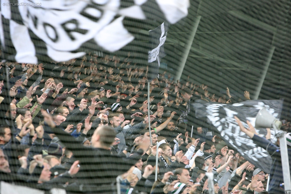 Sturm Graz - St. Poelten
Oesterreichische Fussball Bundesliga, 14. Runde, SK Sturm Graz - SKN St. Poelten, Stadion Liebenau Graz, 05.11.2016. 

Foto zeigt Fans von Sturm
