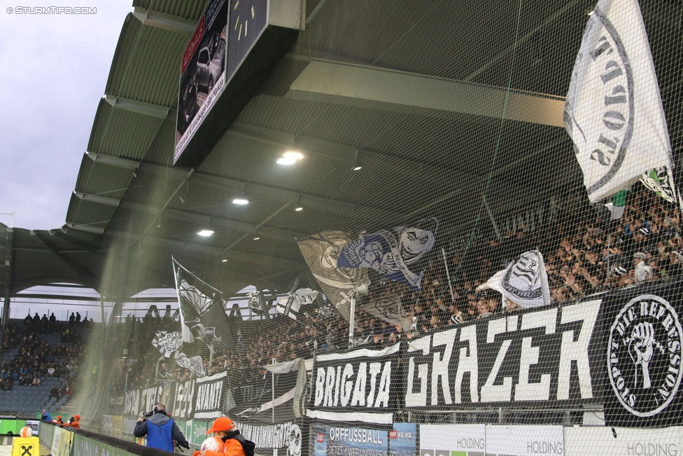 Sturm Graz - St. Poelten
Oesterreichische Fussball Bundesliga, 14. Runde, SK Sturm Graz - SKN St. Poelten, Stadion Liebenau Graz, 05.11.2016. 

Foto zeigt Fans von Sturm
