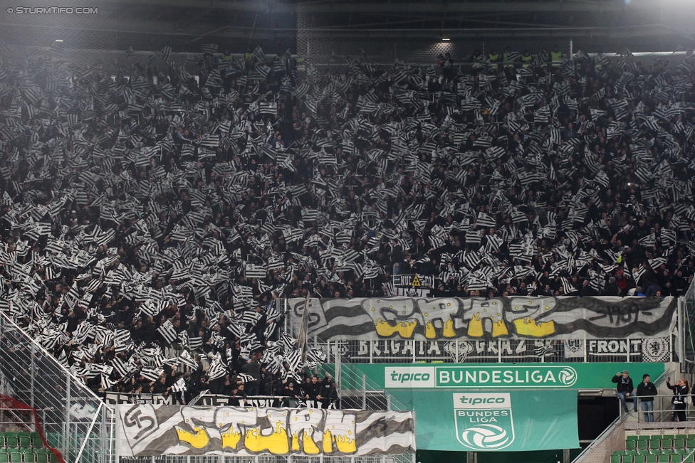 Rapid Wien - Sturm Graz
Oesterreichische Fussball Bundesliga, 16. Runde, SK Rapid Wien - SK Sturm Graz, Weststadion Wien, 27.11.2016. 

Foto zeigt Fans von Sturm mit einer Choreografie
