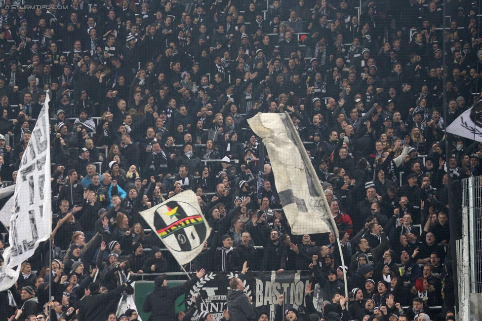 Rapid Wien - Sturm Graz
Oesterreichische Fussball Bundesliga, 16. Runde, SK Rapid Wien - SK Sturm Graz, Weststadion Wien, 27.11.2016. 

Foto zeigt Fans von Sturm
