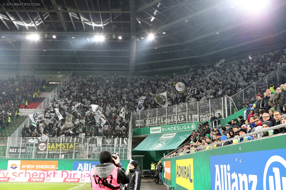 Rapid Wien - Sturm Graz
Oesterreichische Fussball Bundesliga, 16. Runde, SK Rapid Wien - SK Sturm Graz, Weststadion Wien, 27.11.2016. 

Foto zeigt Fans von Sturm
