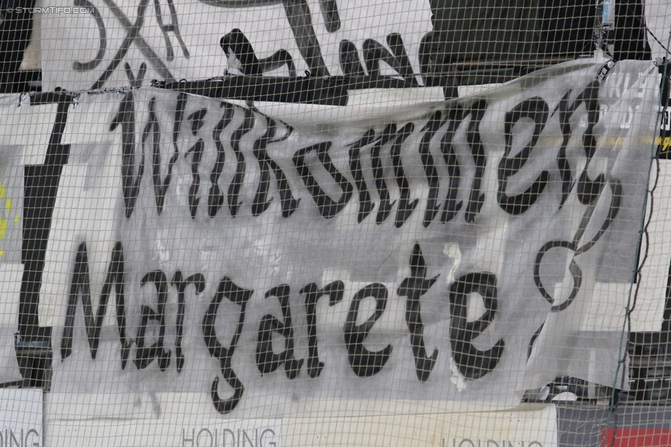 Sturm Graz - Admira Wacker
Oesterreichische Fussball Bundesliga, 17. Runde, SK Sturm Graz - FC Admira Wacker Moedling, Stadion Liebenau Graz, 30.11.2016. 

Foto zeigt Fans von Sturm mit einem Spruchband
