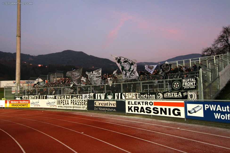 Wolfsberg - Sturm Graz
Oesterreichische Fussball Bundesliga, 18. Runde, Wolfsberger AC - SK Sturm Graz, Lavanttal Arena Wolfsberg, 04.12.2016. 

Foto zeigt Fans von Sturm
